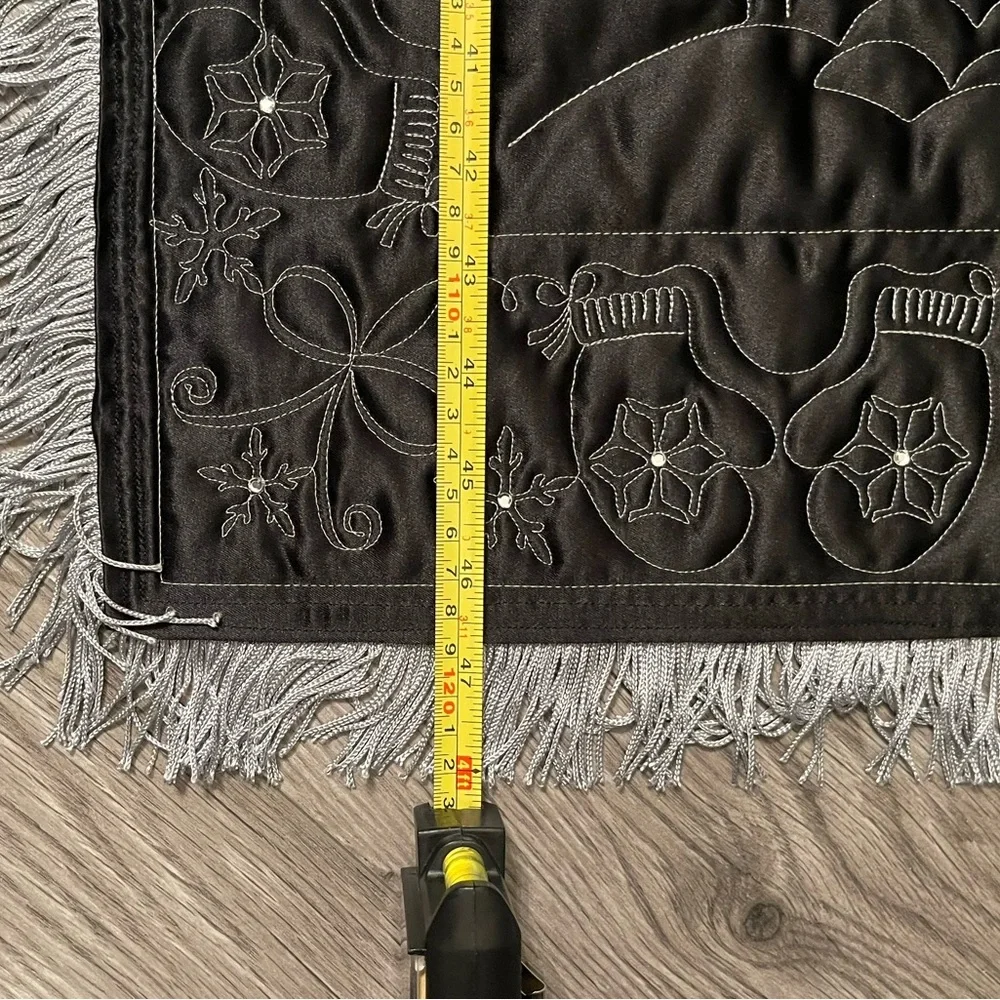 Christmas Beautiful Snowman Table Runner‎